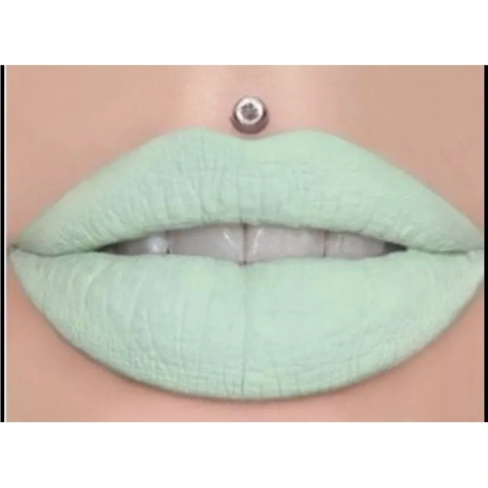 Jeffree Star HIGH SOCIETY Velour Liquid Lipstick. New in box.